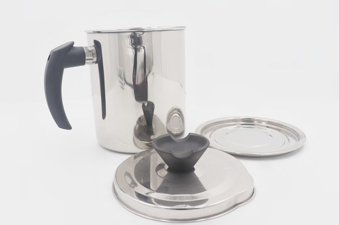 1.6L Cookware stainless steel oil separator with lid oil keeper with strainer with handle