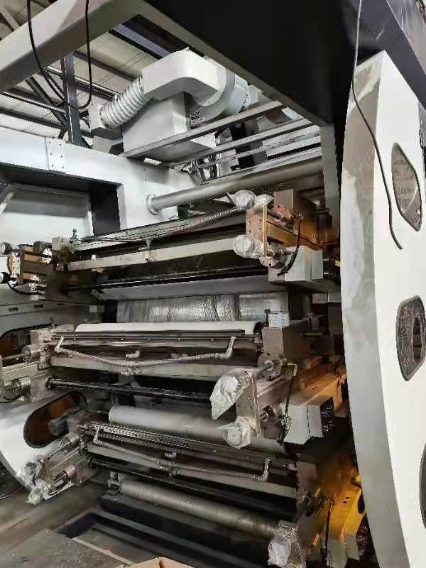 Economic Six Color Central Drum Flexo Printing Machine with 6 Color UV DIE CUT SLITTING SERVO for Auto Sticker Label