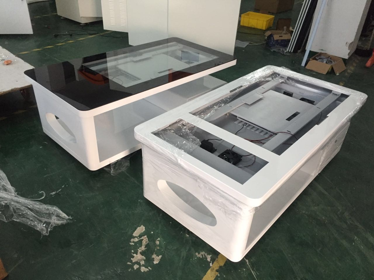 Meeting 43 Inch Interactive Touch Screen Coffee Table