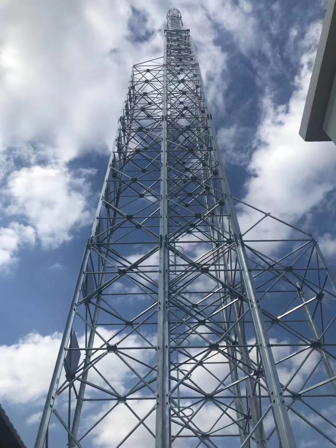 30m 3 Leg 4 Leg 5G Internet WIFI Telecom Steel Lattice Tower Self Supporting