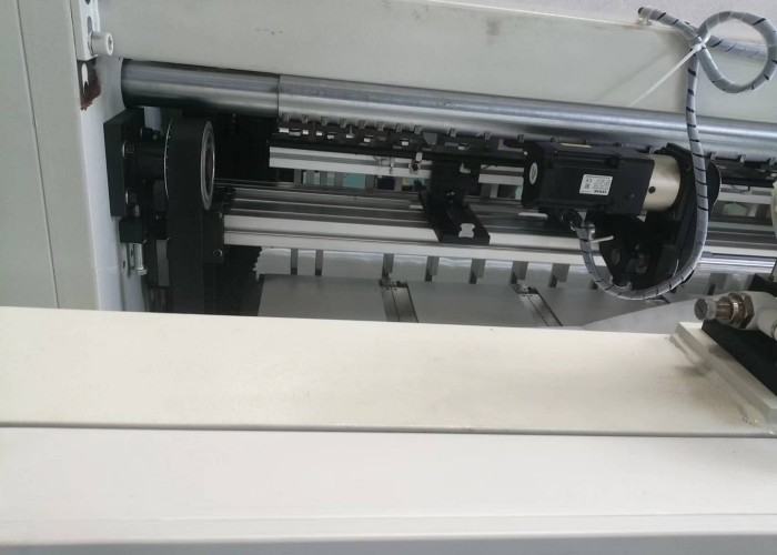 Full Auto Cotton Soft Facial Napkin Tissue Folding Machine