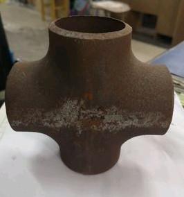 China Customized A234 WPB Carbon Steel Cross SCH 80 Thick Wall 4 Way Pipe Fitting wholesale