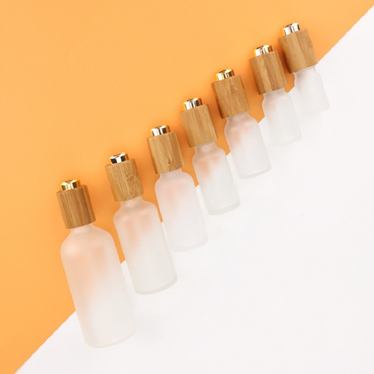 Round 1 Oz 2 Oz 4 Oz Bamboo Cosmetic Packaging press dropper bottles