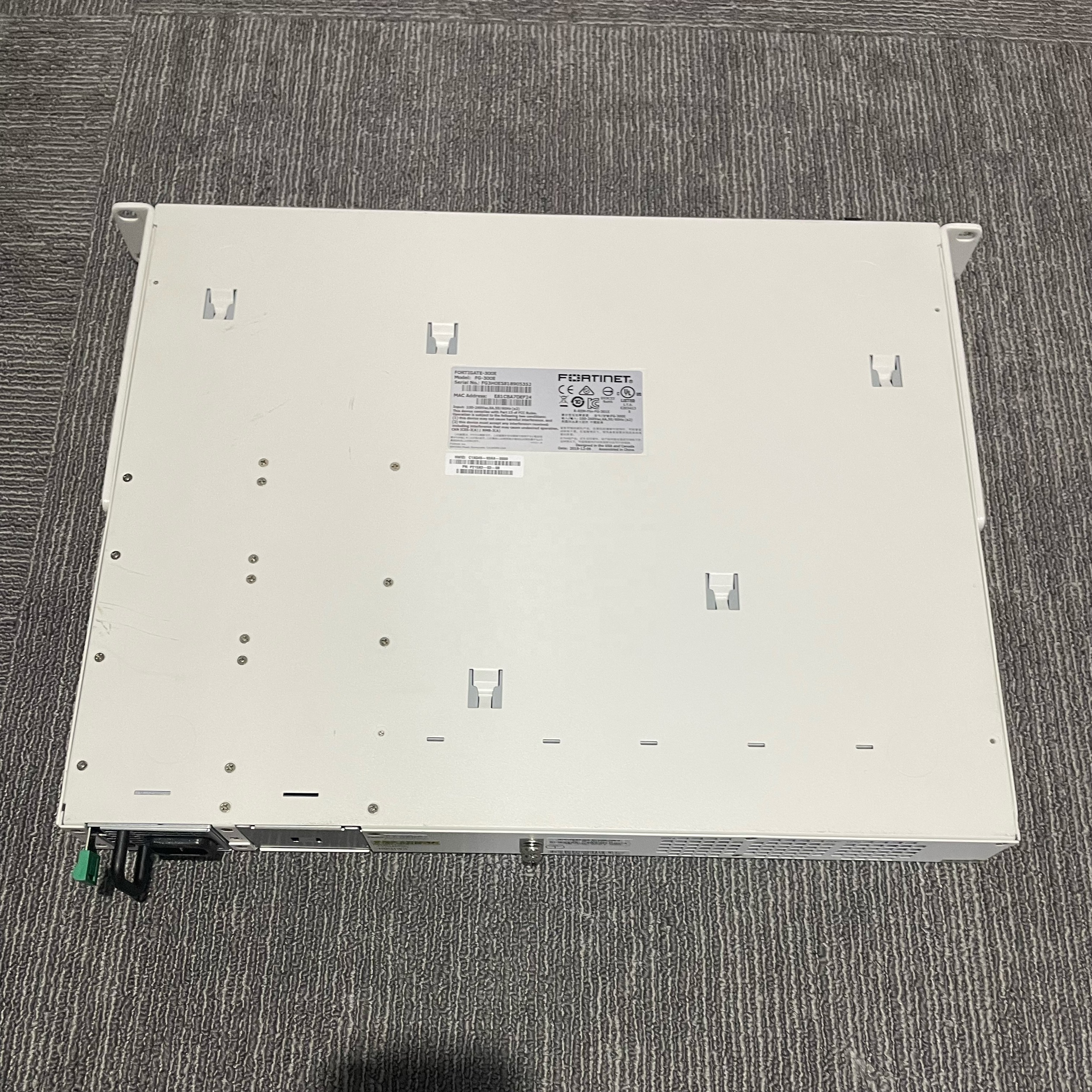 32Gbps Fortigate Firewall FORTIGATE-300E Enterprise Network Security Firewall For Wired Wireless Networks