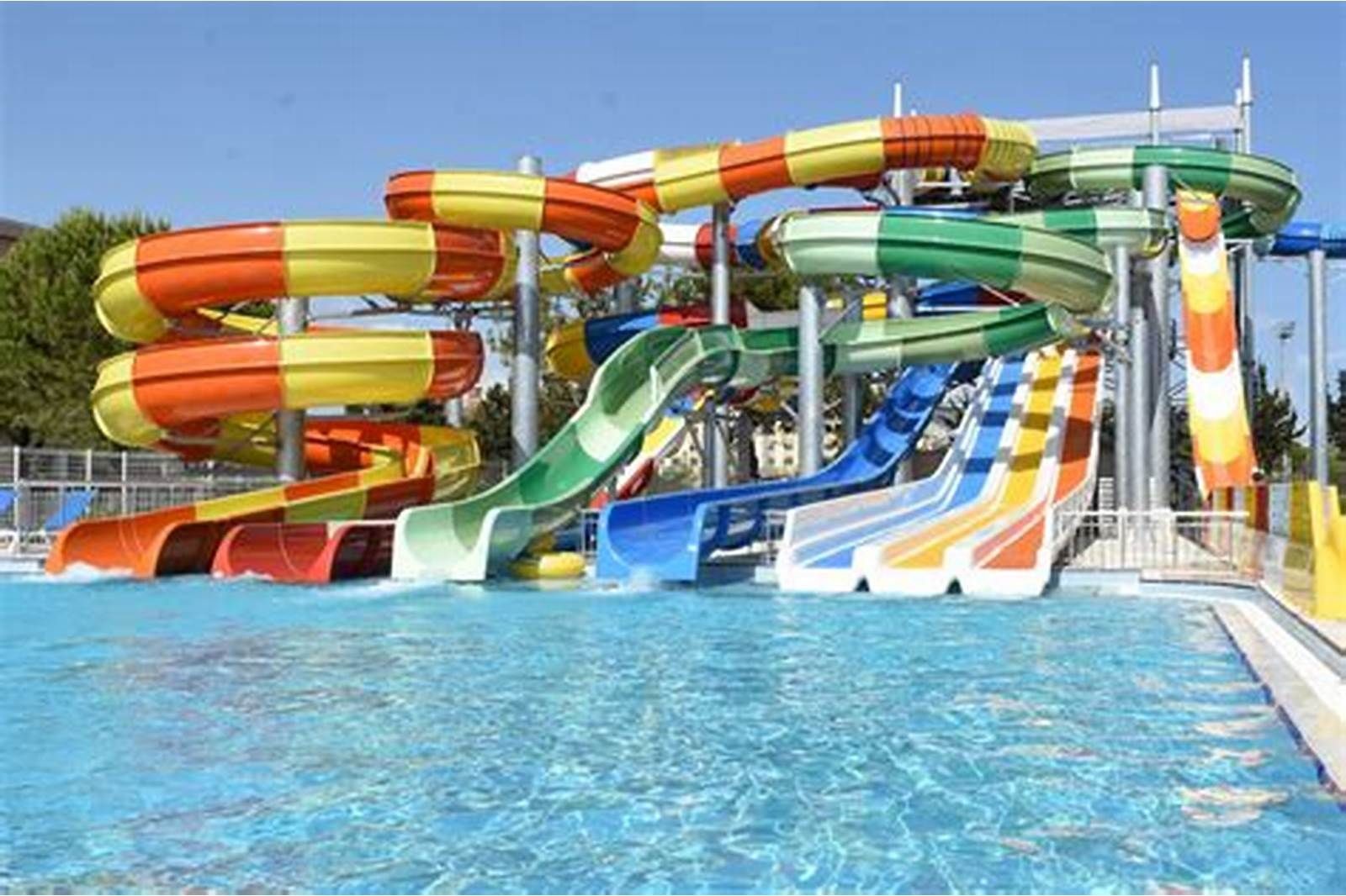 Outdoor Amuse Park Fiberglass Pool Water Slide Play Equipment