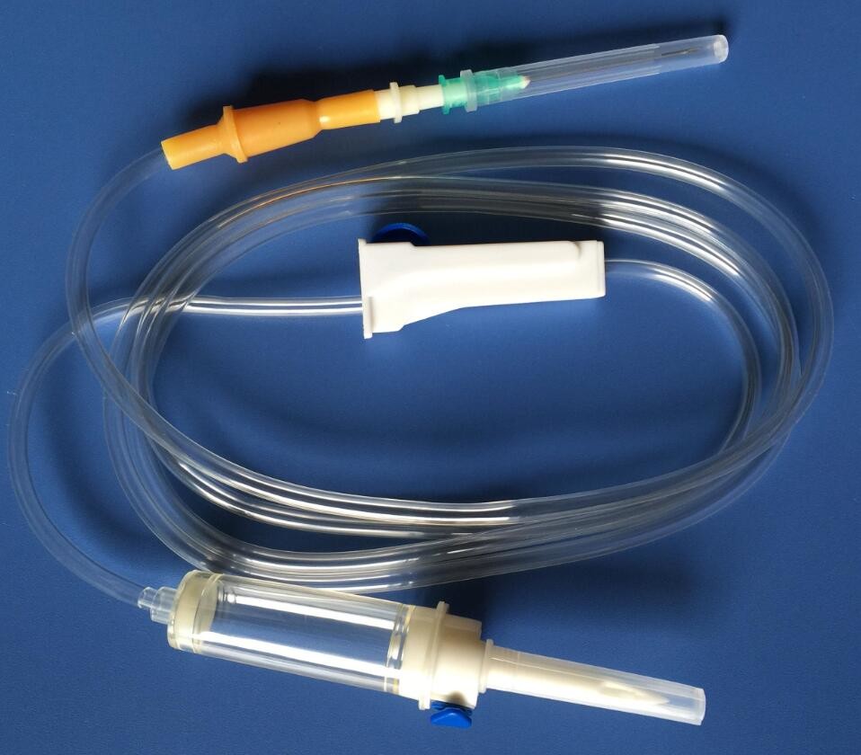 PVC Sterile Disposable Infusion Set Medical Grade With 150cm Tube Length EO Sterilization