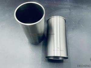 China DB58 Doosan Engine Parts Cylinder Liner 65.02502-00802 102*106*204mm wholesale