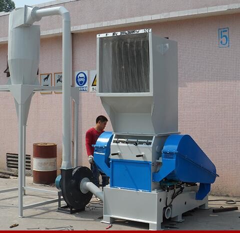 6 Rotating Blades Plastic Bottle Crusher Machine , Recycling Plastic Crushing Machine