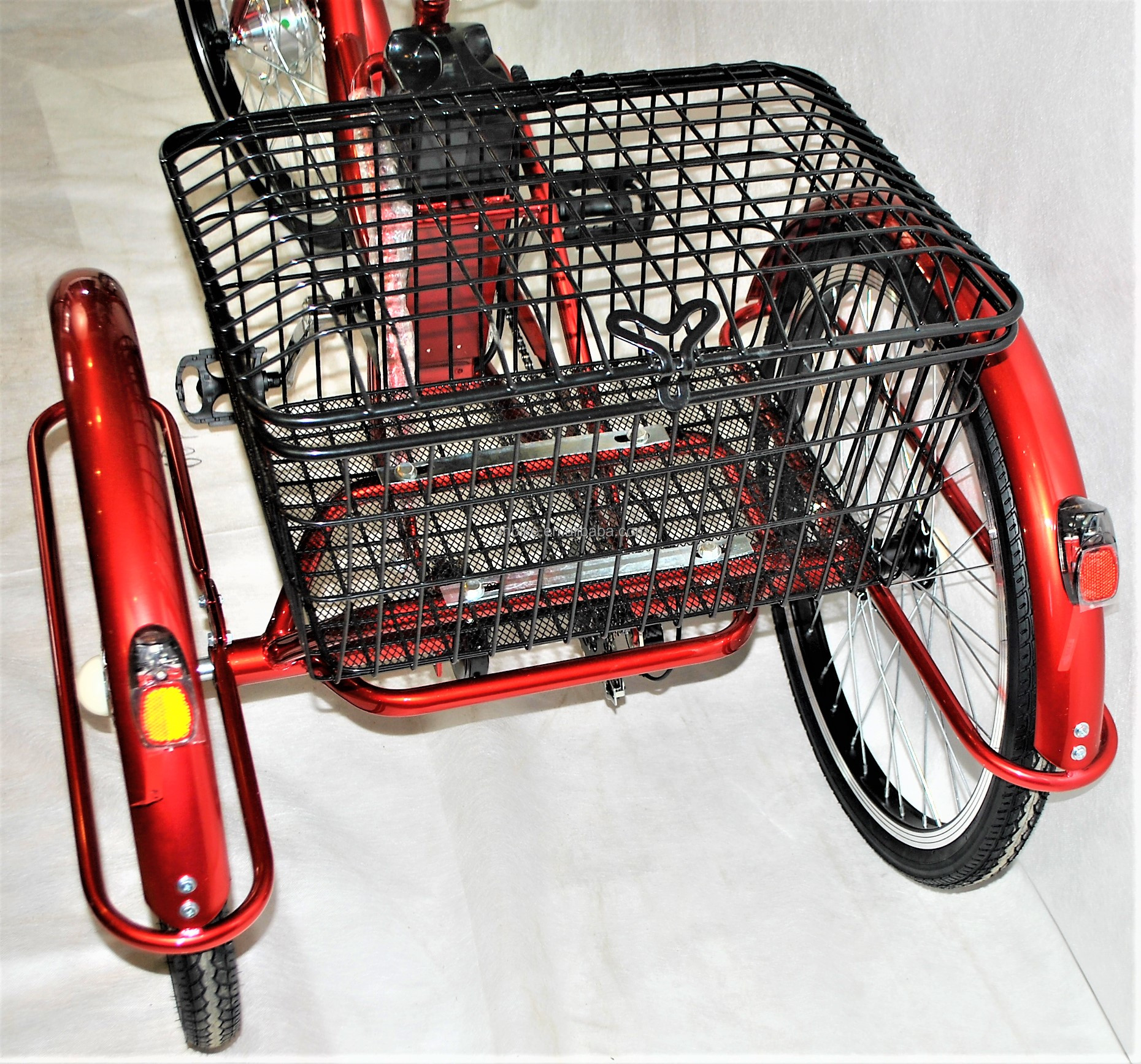 24" Rear Hub Motor Steel Frame 7speeds 36V350W 35KM/H Unisex Adult Electric Tricycles