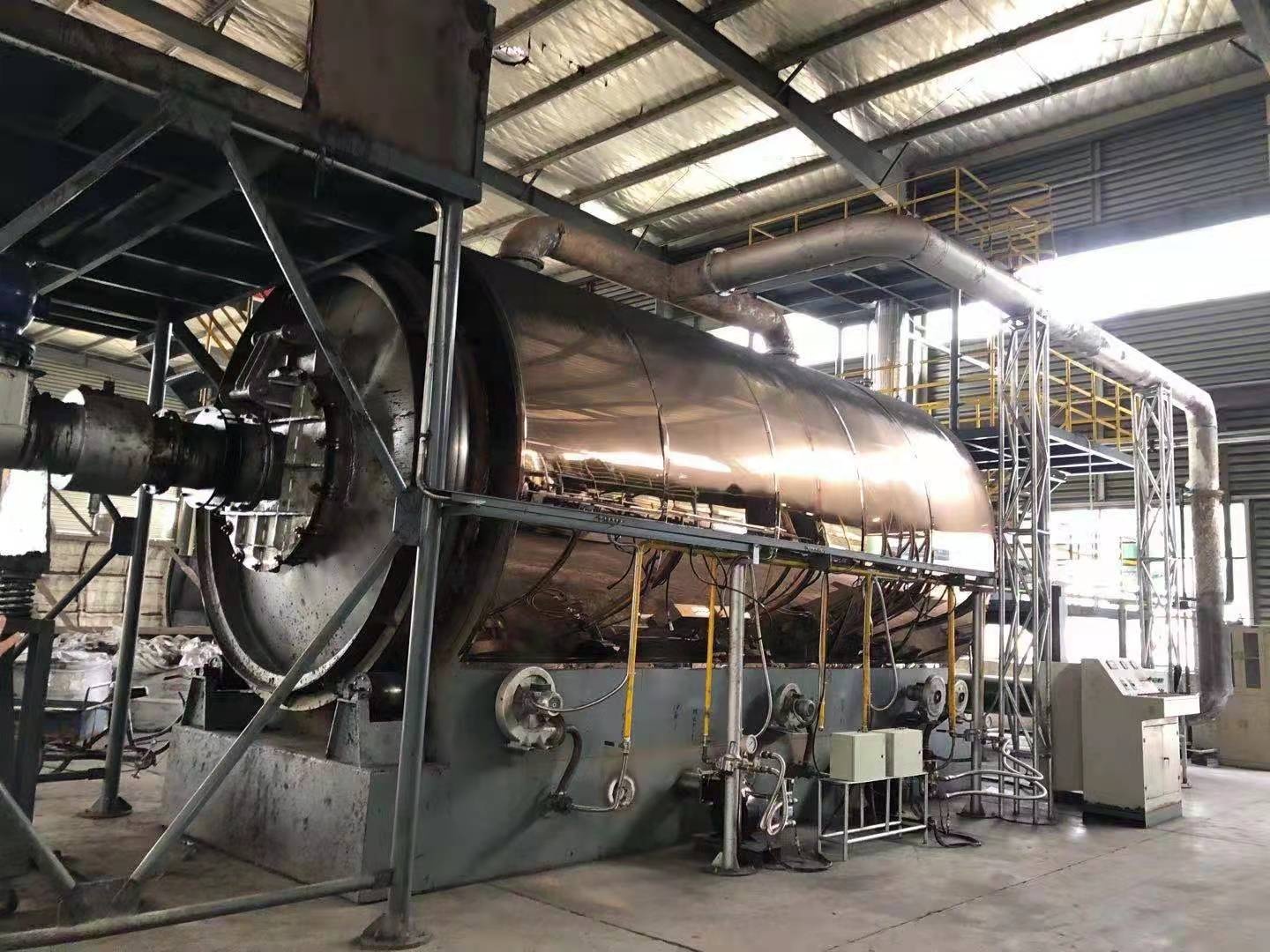 Engineer Guided Installation Pyrolysis Plant for Recycle Waste Tire Tyre Plastic Sludge