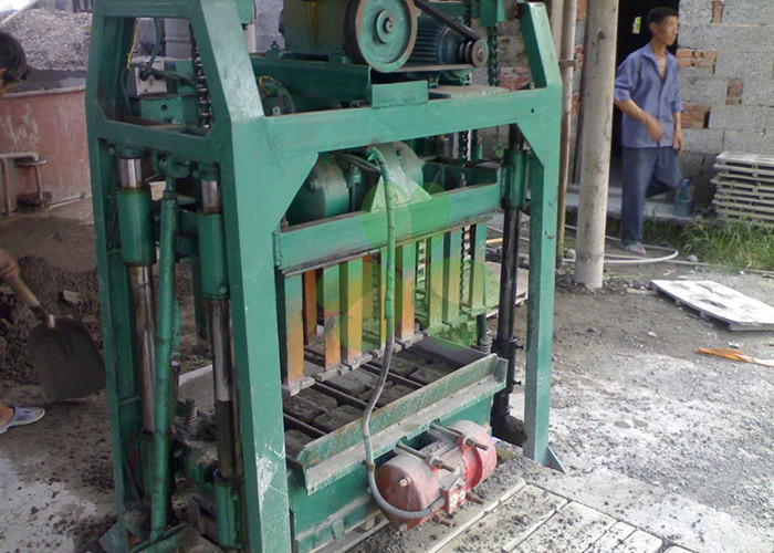 Timber Shredder Wood Crusher Machine Mobile Integrated Type Big Capacity