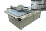 Ecnomic Costs Plastic Sheet Cutting Machine With Integrated Vacuum Table