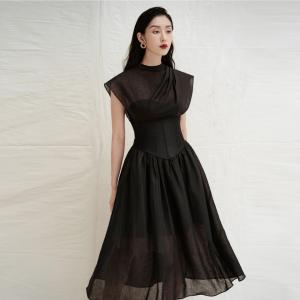 China Round Neck Classic Evening Gown Plain Dyed wholesale