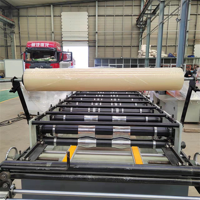 Metal Roof Panel Roll Forming Machine PLC Control Film 0.3-0.8mm