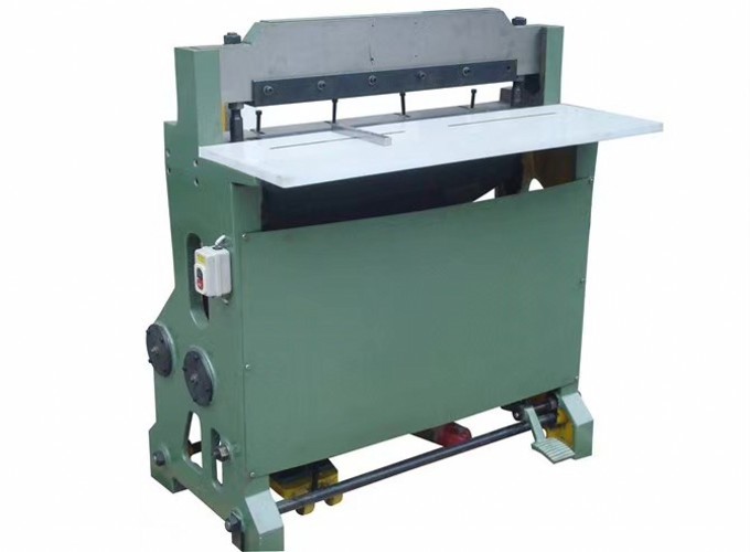 Heavy Duty Semi-Automatic Paper PP PVC Sheet Punching Machine 3500 Times / Hour