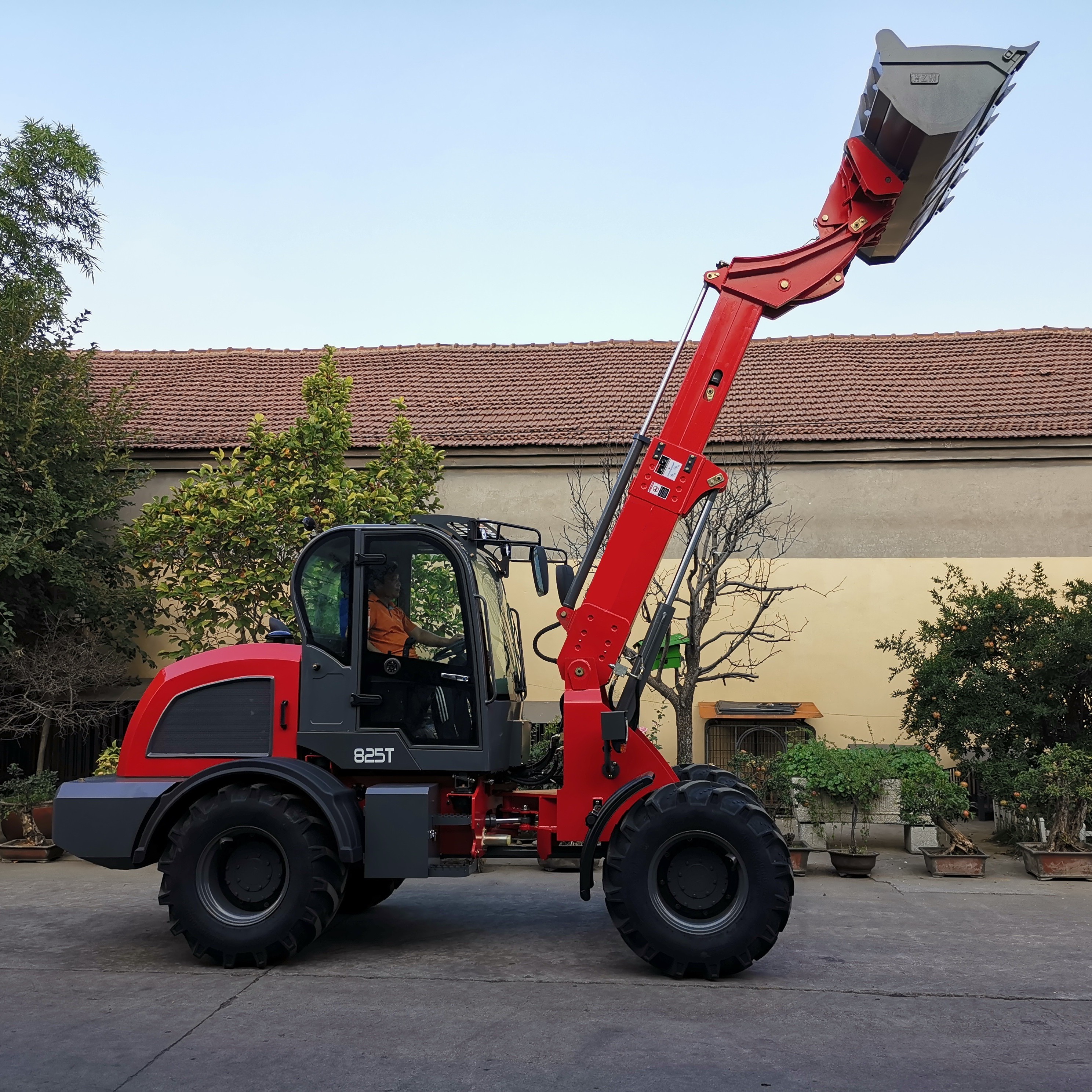 4x4 Telescopic Wheel Loader Machine Power 70kW Construction Shape