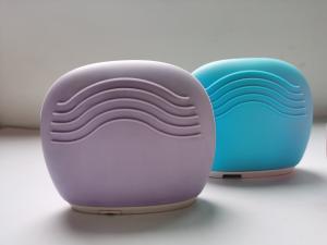China Skin Care Silicone Vibrating Cleansing Brush Face Clean Up Instrument wholesale