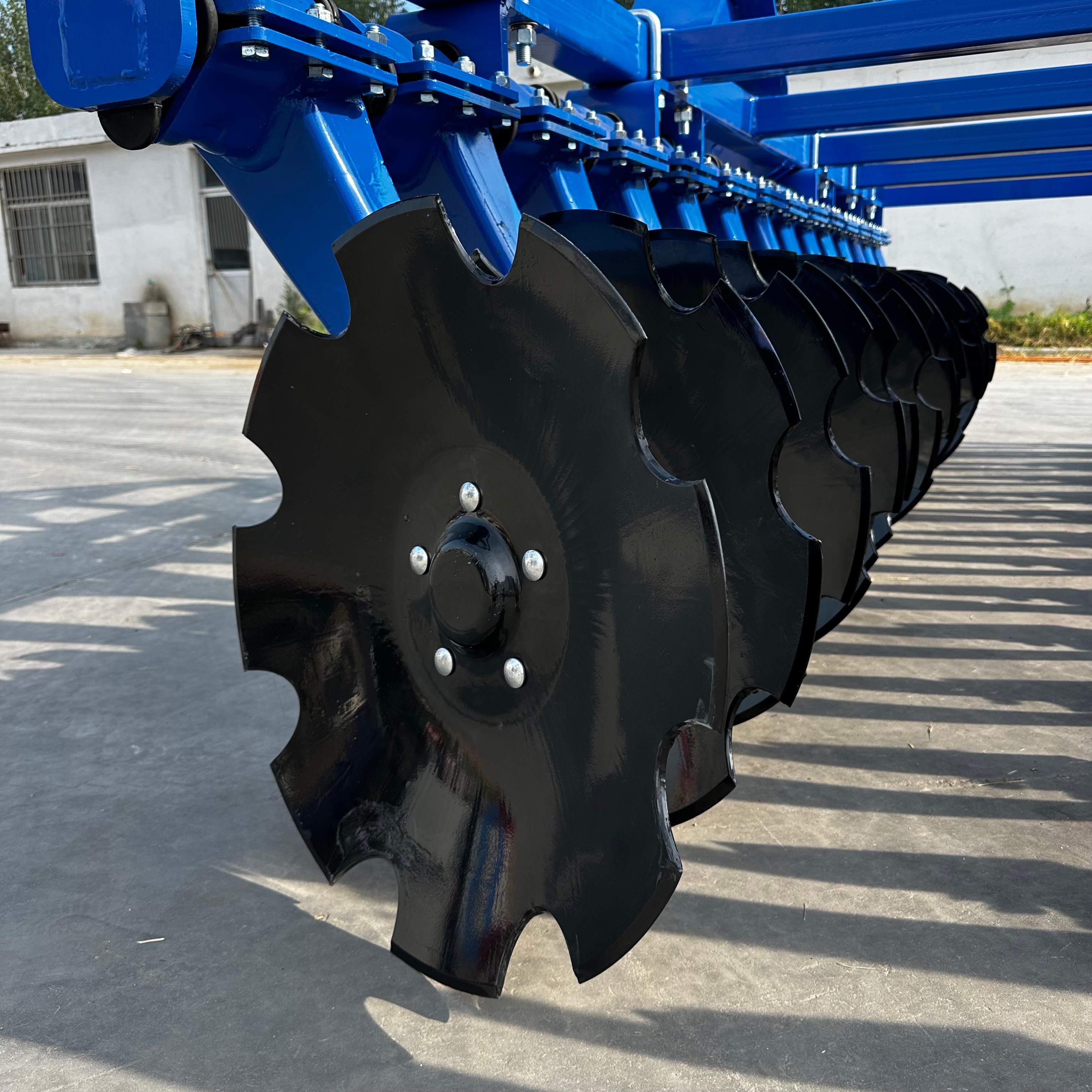 Agricultural Tillage Equipment Stubble Tractor Disc Harrow 4m Working Width