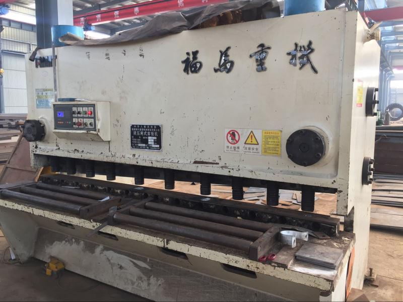 Custom Wind Speed Angle Steel Tower ISO18001 Approval 30 Years Lifespan