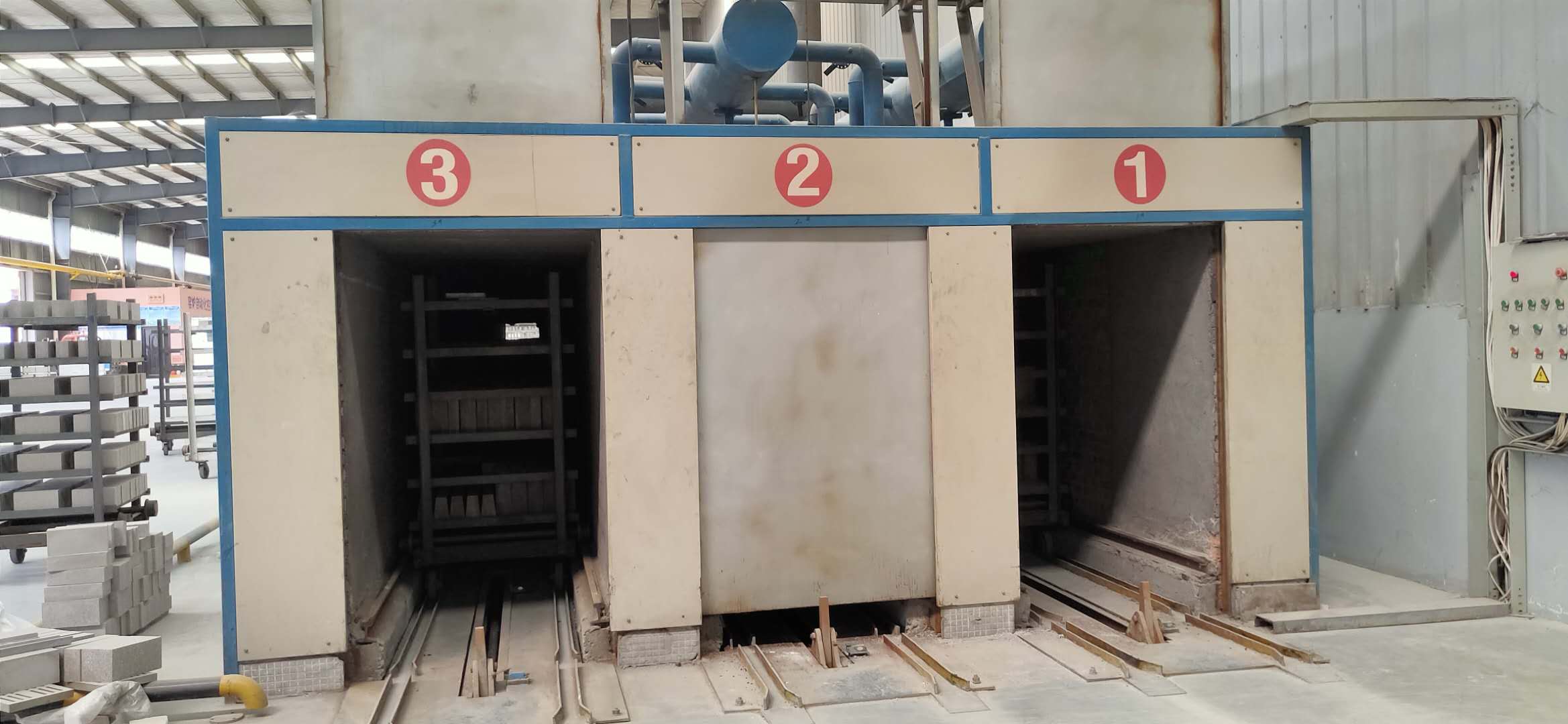 Direct Bond / Semi-Rebonded / Rebonded Magnesia Chrome Bricks For Smelting Copper / Aluminum / Lead / Platinum Superior Durability