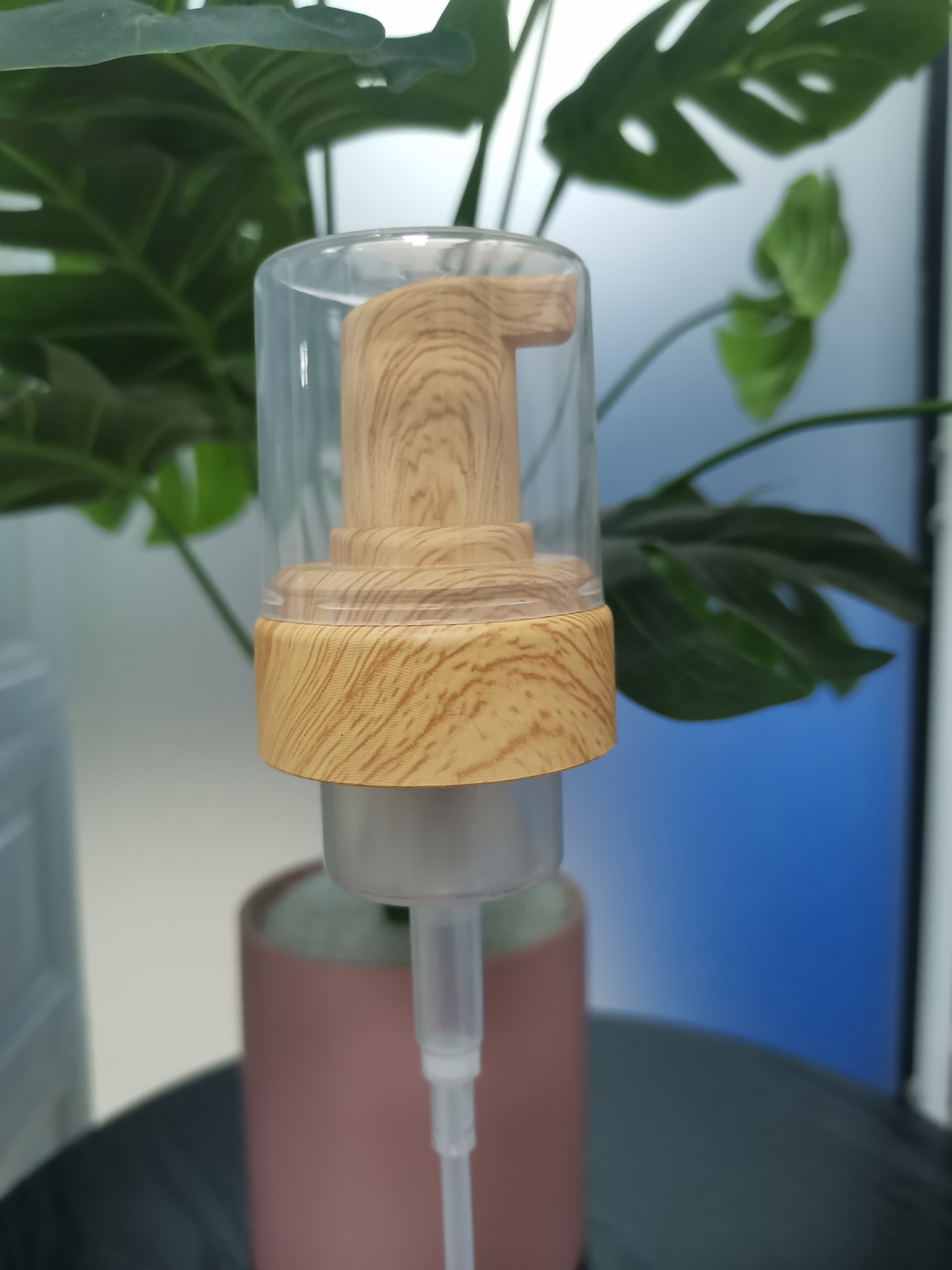 Pump Product Form Facial Wash Foam Pump With Precise Dimension Hydrographics Transfer Printing