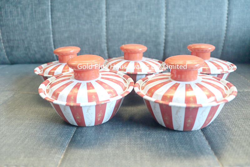 11cm Dia Decorative Metal Nut Bowl With Tray For Snack Dinnerware