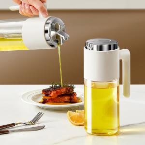 China NEW 500 Ml/17oz Stainless Steel Lid Clear Vinegar And Olive Oil Bottle Dispenser Auto Flip Glass Oil Pot Container wholesale