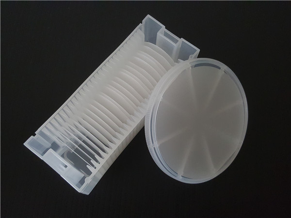 0.5mm-3mm Thickness Sapphire Wafer ≤3μM TTV Roundness Edge Grinding