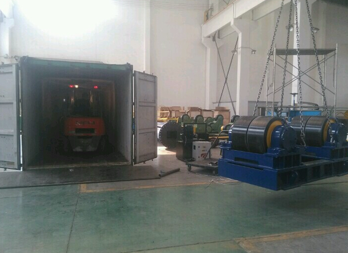 CE Certified Lead Screw Adjustable Pipe Welding Rotator With Motorized Trolley