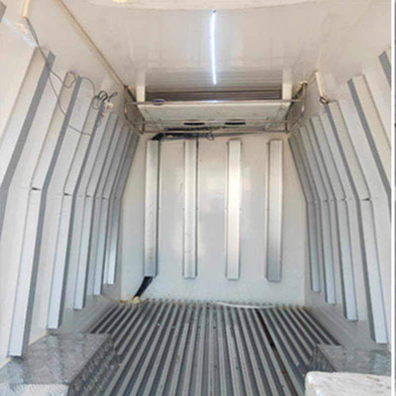 4*2 Refrigerated Box Truck 3 Ton Frozen Van 150hp Cargo Truck