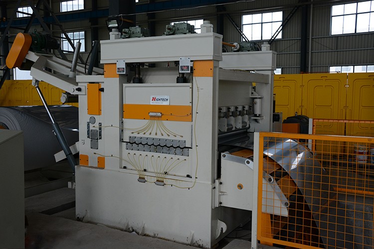4x1350mm 100m/min Automatic Steel Sheet Slitting Machine Long Service Life