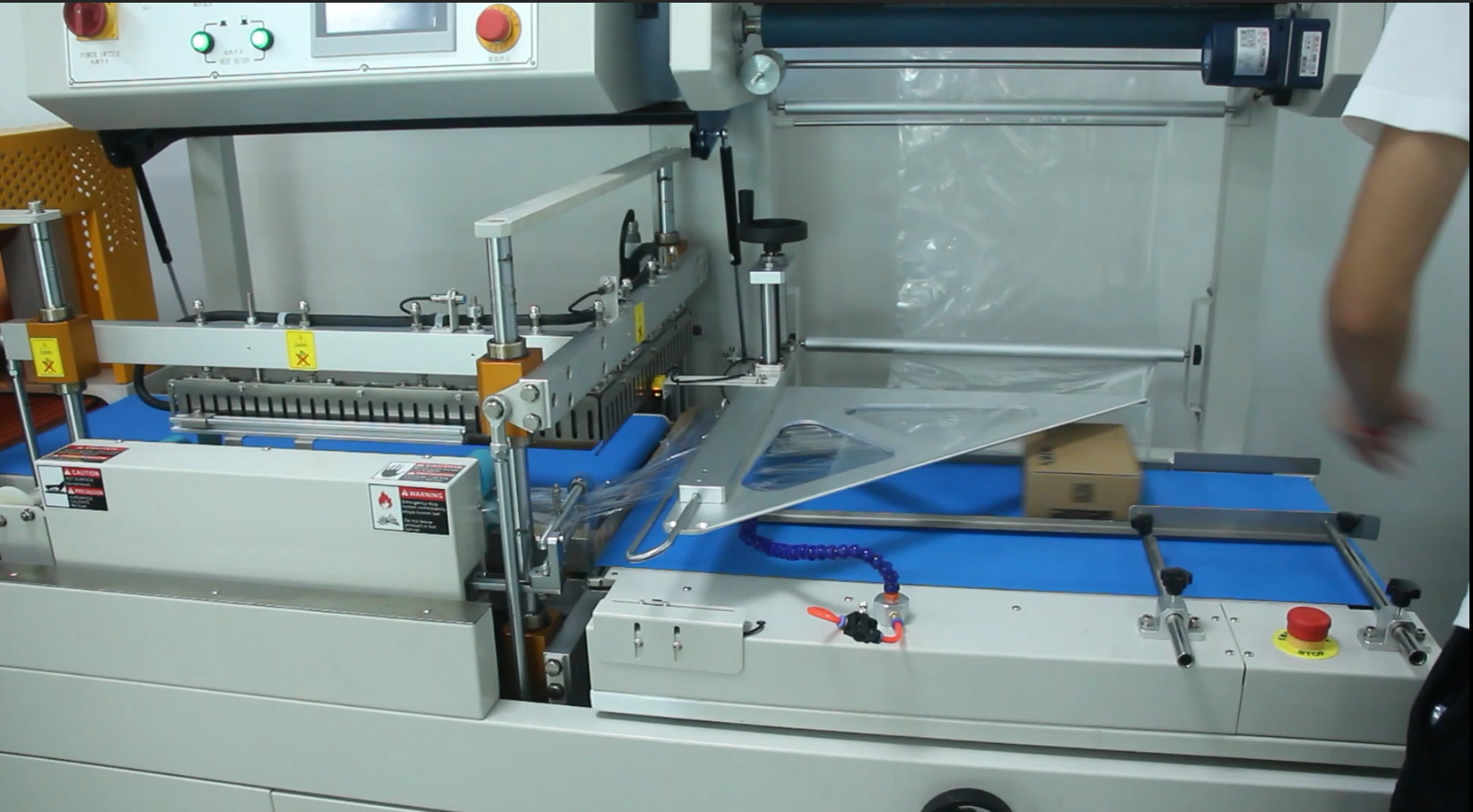 Automatic L-Sealer Heat Tunnel Pe Film Packing Thermal Shrink Wrap Packaging Machine For Carton Box Cosmetic Food Bottle