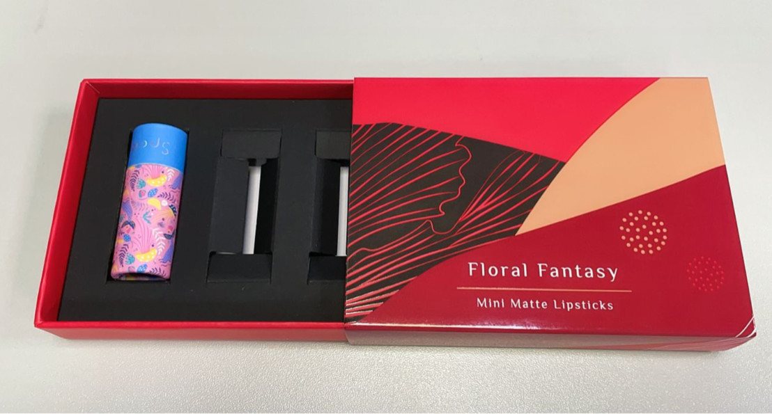 Cmyk Color Printed Cosmetic Boxes Collection Custom Lipstick Packaging Boxes