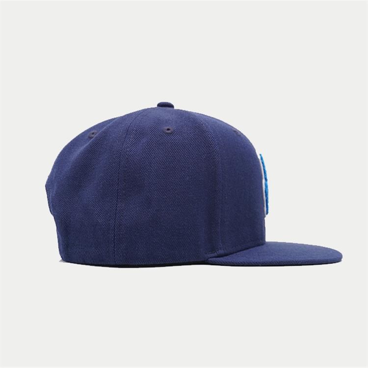 Personalized Flat Brim Snapback Hats Snap Button Adjustable Navy Blue Towel Embroidered