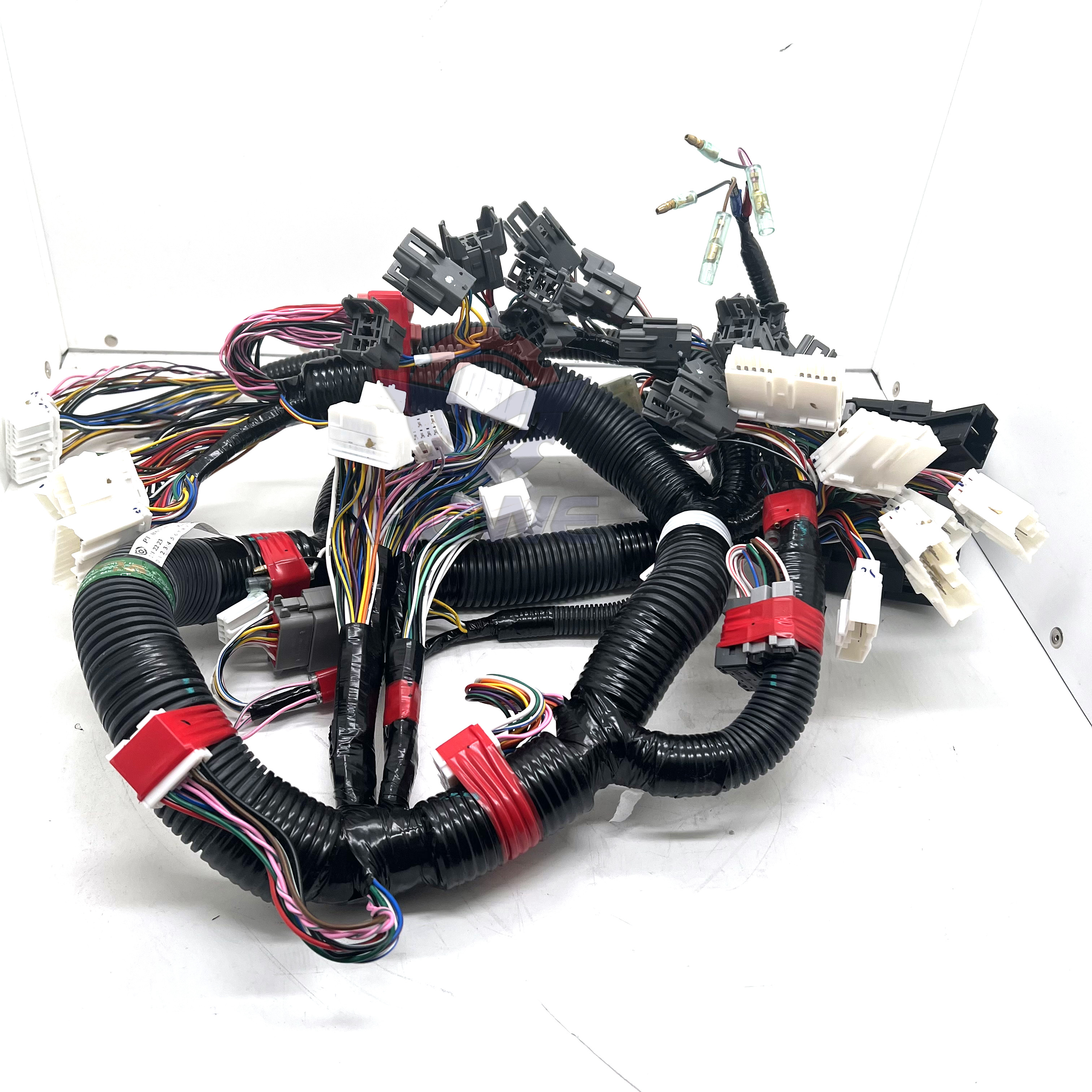 Part number KHR30842 6HK1 Engine Internal Wiring Harness for SH330-6 SH350-6 Excavator