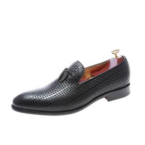 China 3D Embosses Mens Pointed Toe Dress Shoes Outdoor Height Increasing wholesale