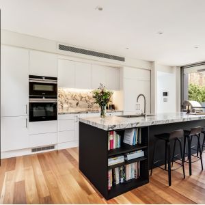 White Black Lacquer Kitchen Cabinets Furniture Pantry Cabinet