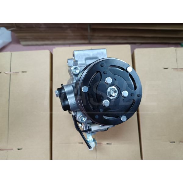 Auto AC Conditioning Compressor For Toyota Rush Passo Daihatsu Terios 88320B4010 SV07C 88320-B4010