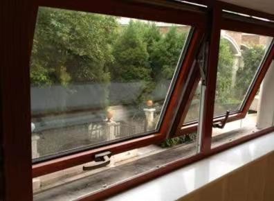 Fluorocarbon Spray Aluminium Glass Windows Personalised and Customisable Top