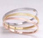 18k Gold Plated Laser Engraved Bracelet Custom Jewelry Ladies Bangle Bracelet