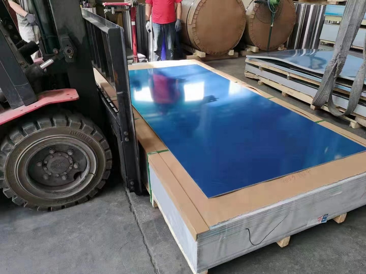 1100 3003 Wide Aluminum Sheet 6mm Alloy Plate Embossed