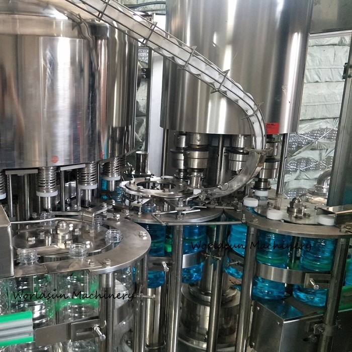 1000BPH Liquid Detergent Filling Machine Compact Structure 1900pcs/H