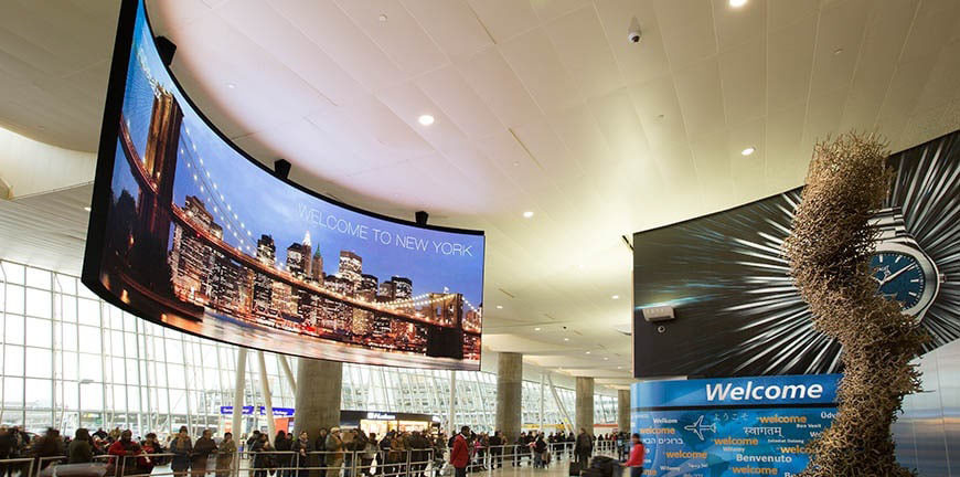 HD P4 Curved Design SMD Shopping Mall LED Display Long Life Time