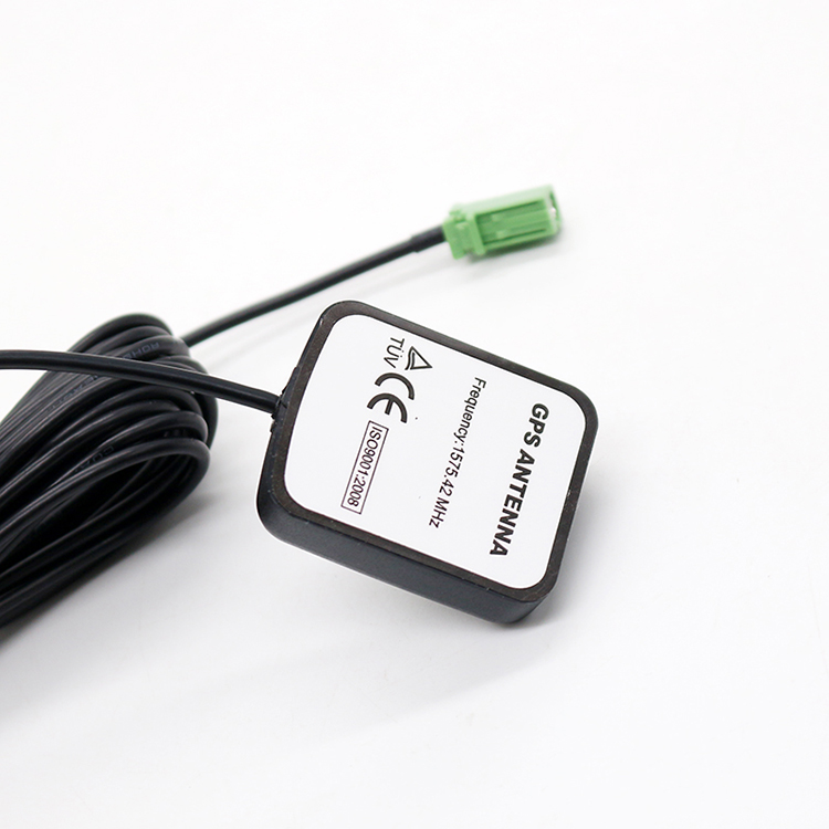 Position Tracking GPS Wifi Antenna 5dBi 1575.42MHz For Japan Brand Cars