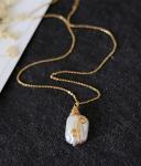 Fashion Freshwater Baroque Pearl Necklace For Women Baroque Pearl Metal Charm