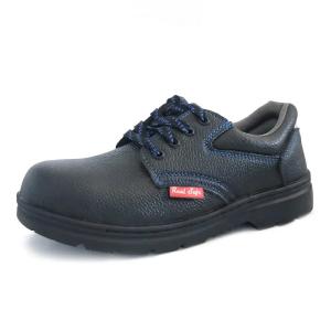 China Lightweight Slip Resistant Shoes Waterproof Rubber Safety Shoes For Autumn wholesale