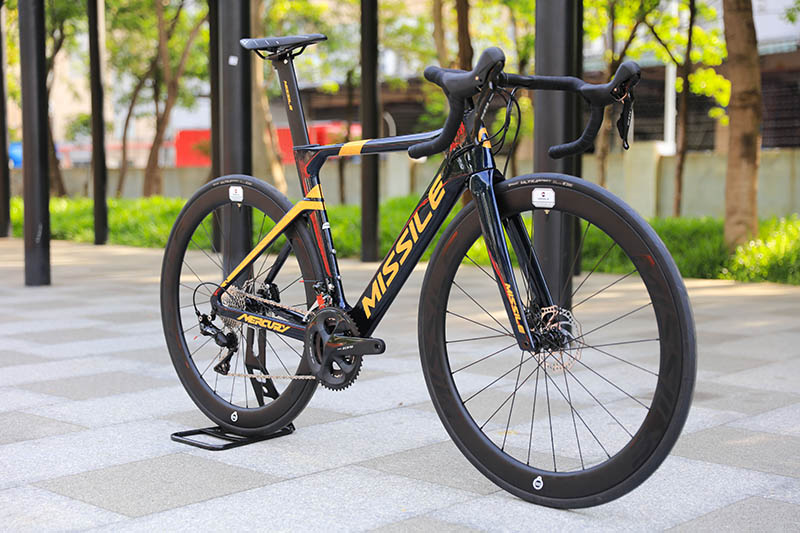 Carbon Fiber Rim Material Road Bike Perfect Combination Of Strength And Speed