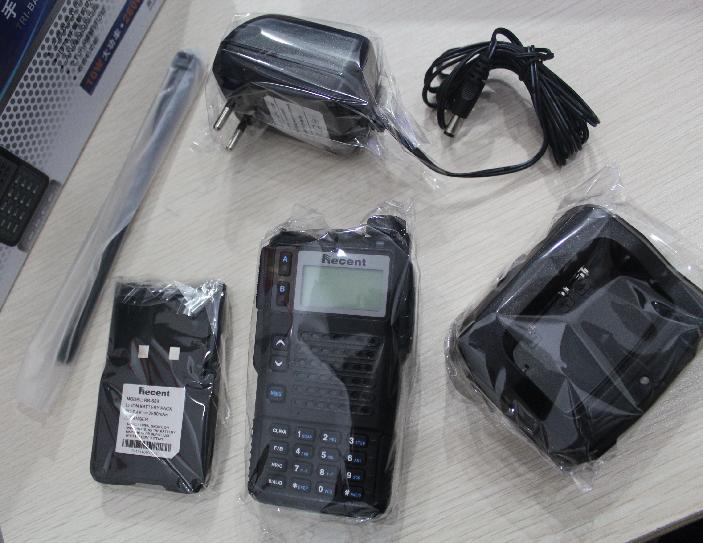10watt powerful tri band VHF UHF two way radios ham walkie talkies transceiver long distance