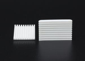 China Dry Processing 3.6g/cm3 Alumina Ceramic Plate wholesale