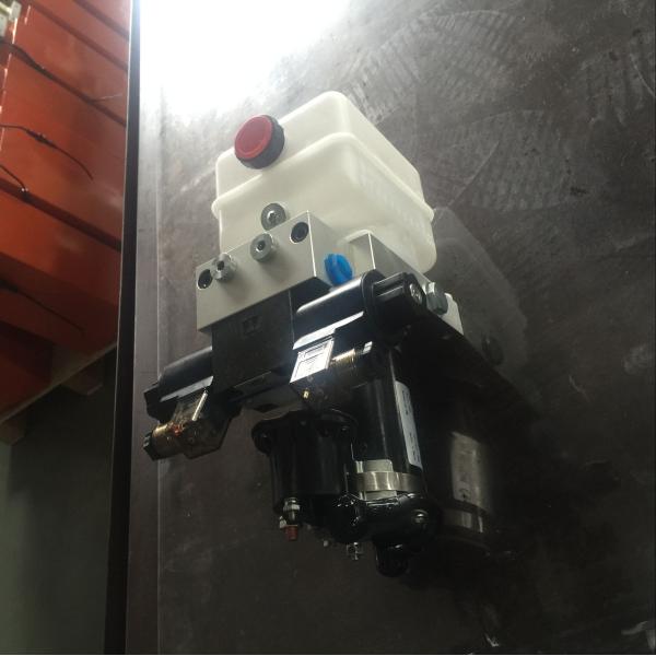 Horizontal Mounting Portable Mini Hydraulic Power Packs 12V With 0.8Kw Motor Fireproof